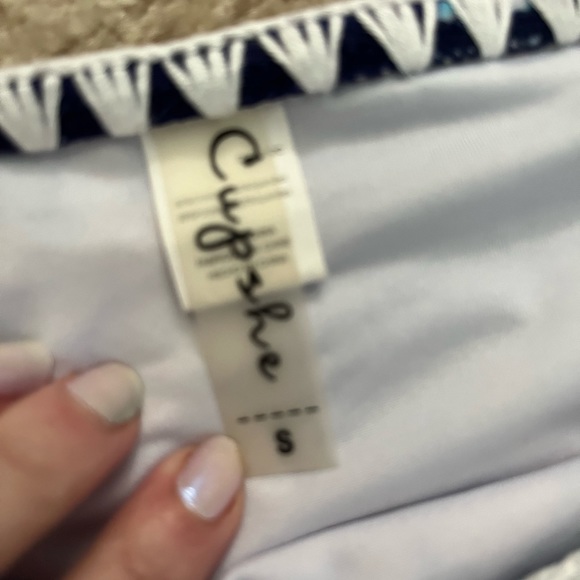 Cupshe blue and white floral two piece size small - Picture 2 of 5